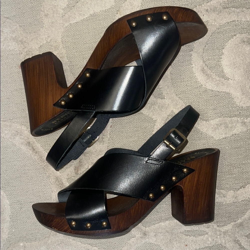 NWT🇮🇹🌷REACTION KENNETH COLE🌷🇮🇹Black leather Italian platform sandal